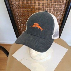 NWT Tommy Bahama Trucker Cap w/Mesh Paneling. Blue/White. One Size.